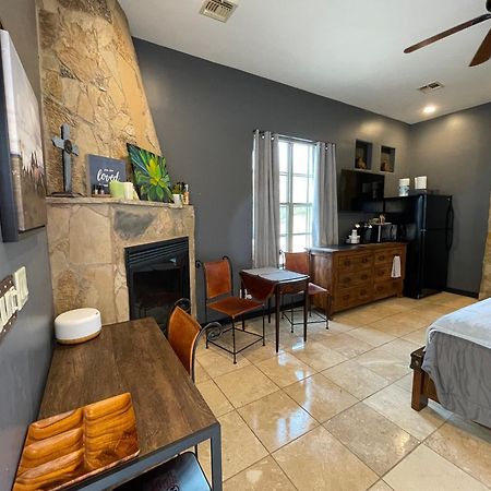 Sunset Suite - Cave Creek Guest Suites Buitenkant foto