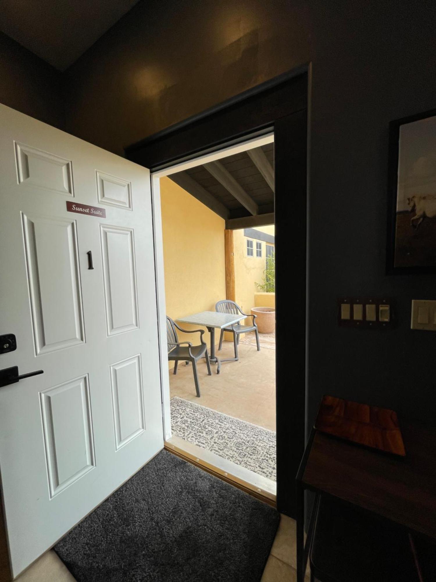 Sunset Suite - Cave Creek Guest Suites Buitenkant foto